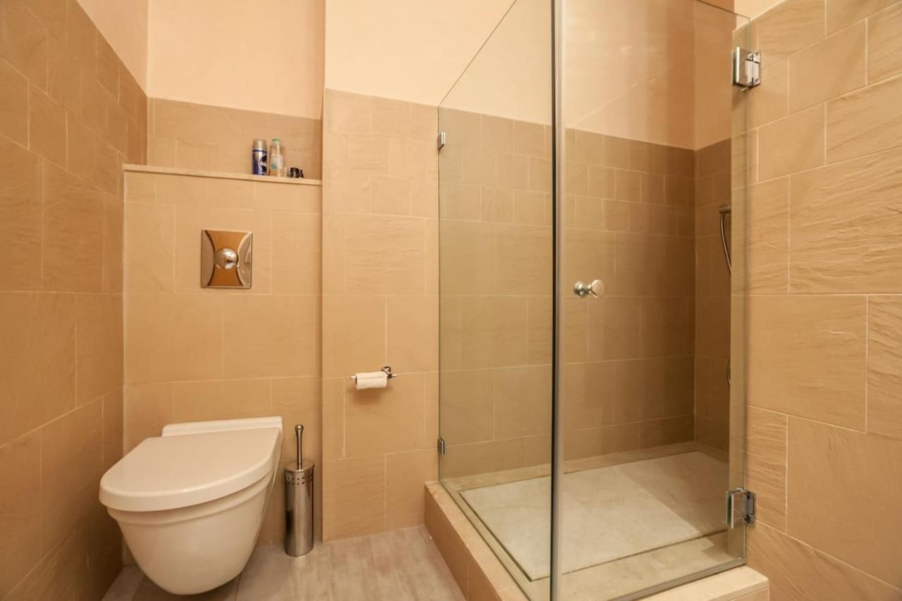 Apartamento Con Encanto En El Barrio De Santa Cruz Seville Ngoại thất bức ảnh