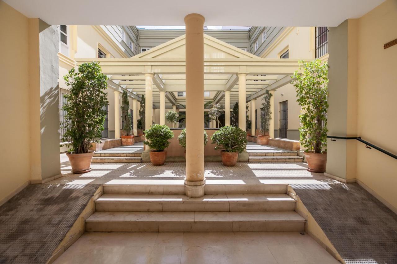 Apartamento Con Encanto En El Barrio De Santa Cruz Seville Ngoại thất bức ảnh